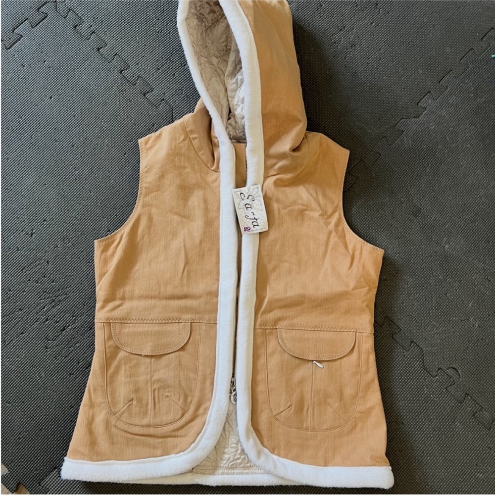 Women's Tan Hooded Vest with White Trim